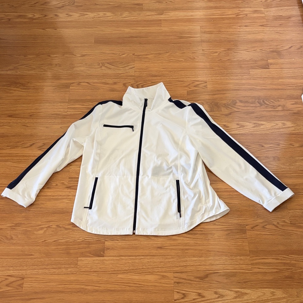 Chico's Jacket Like New Size 16  Size 3